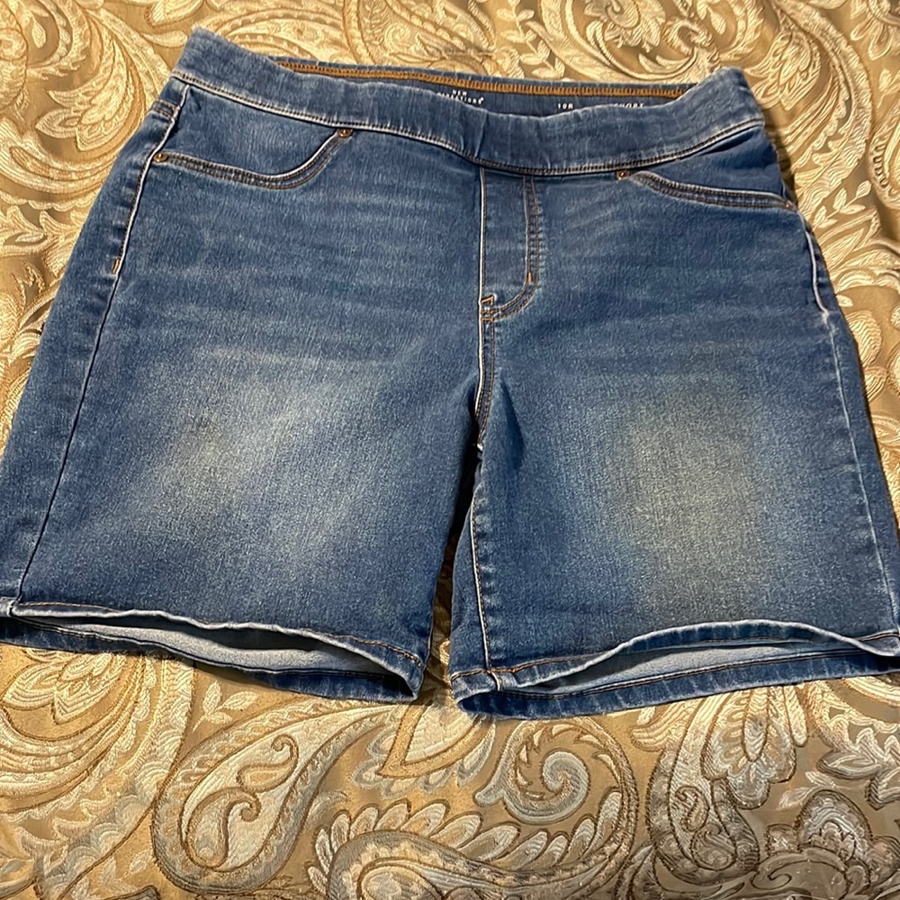 Comfortable blue Jean shorts